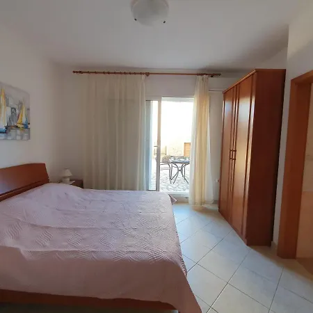 Apartman Olive Garden Pag *