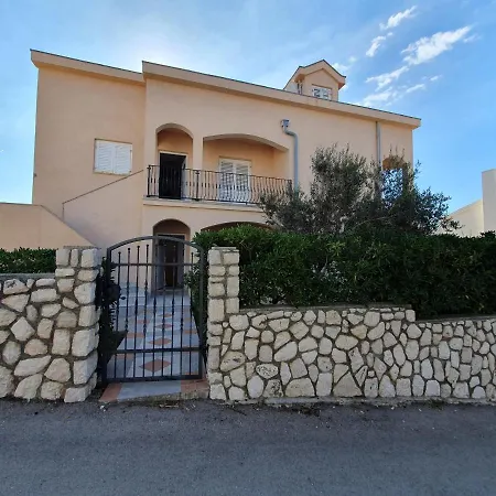 Olive Garden Pag Appartement *