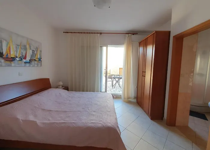 Διαμέρισμα Olive Garden Pag *